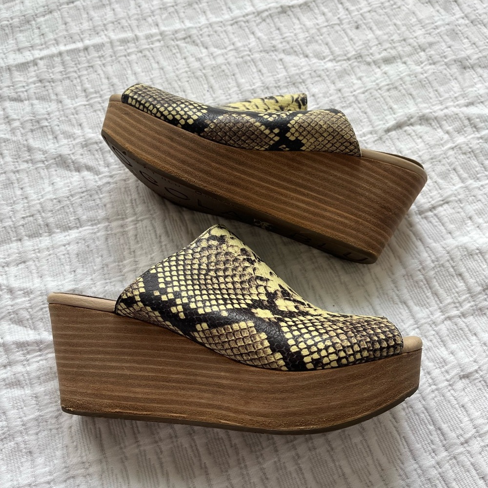 Chocolat Blu Snake Print Wedges